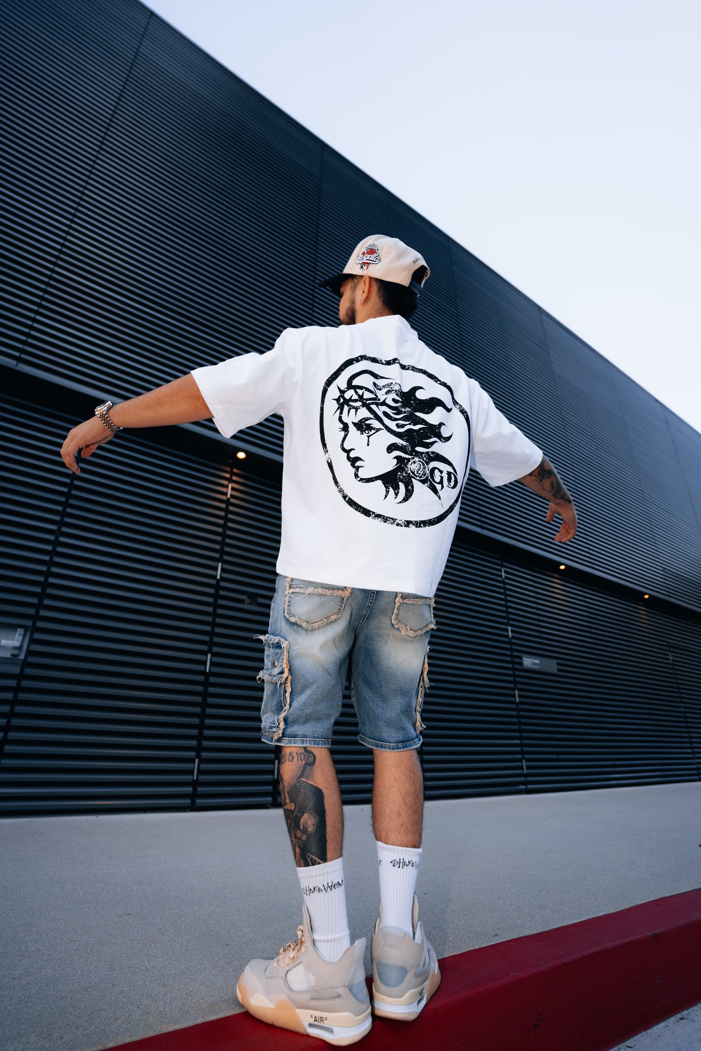 Weeping Angel Cropped Tee - White