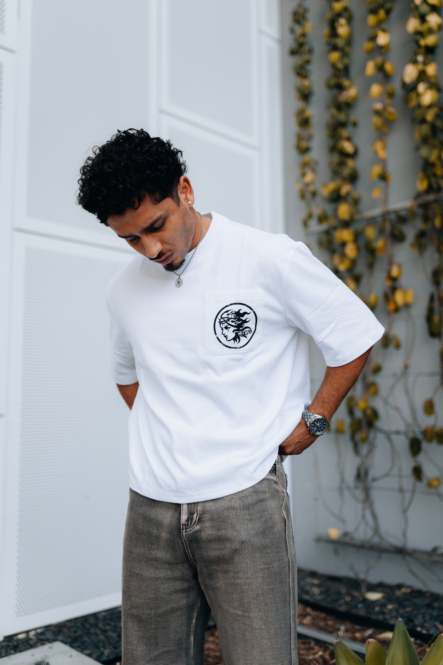 Weeping Angel Cropped Tee - White